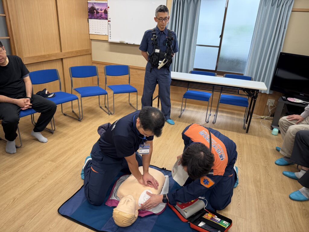 防災訓練を実施しました ~AED・心肺蘇生を学ぶ~